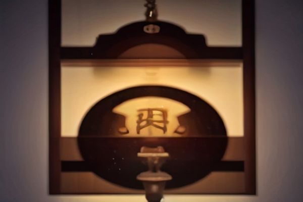 华语同志亚文化发展历程专题封面，靛蓝色调，现代感强，展现圈子文化演变主题